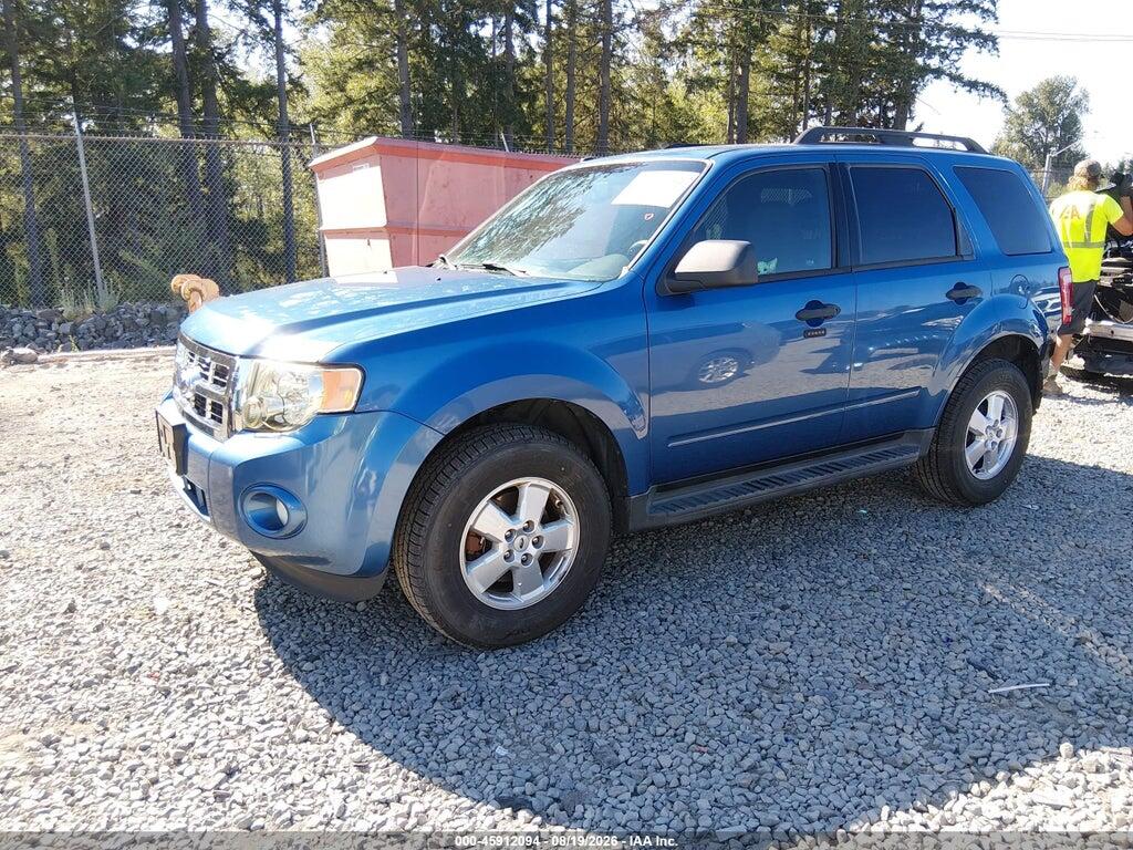 1FMCU03749KD13933 2009 FORD ESCAPE photo no. 2