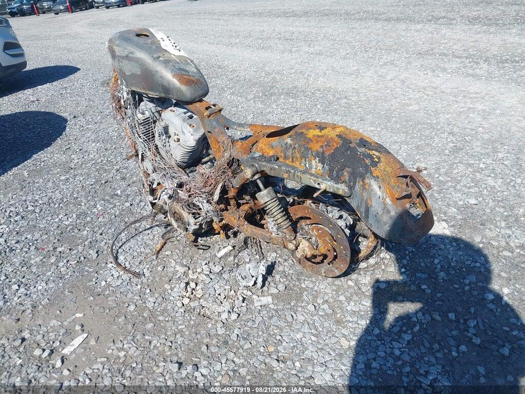 1HD4CR2129K457413 2009 HARLEY-DAVIDSON XL883 photo no. 3
