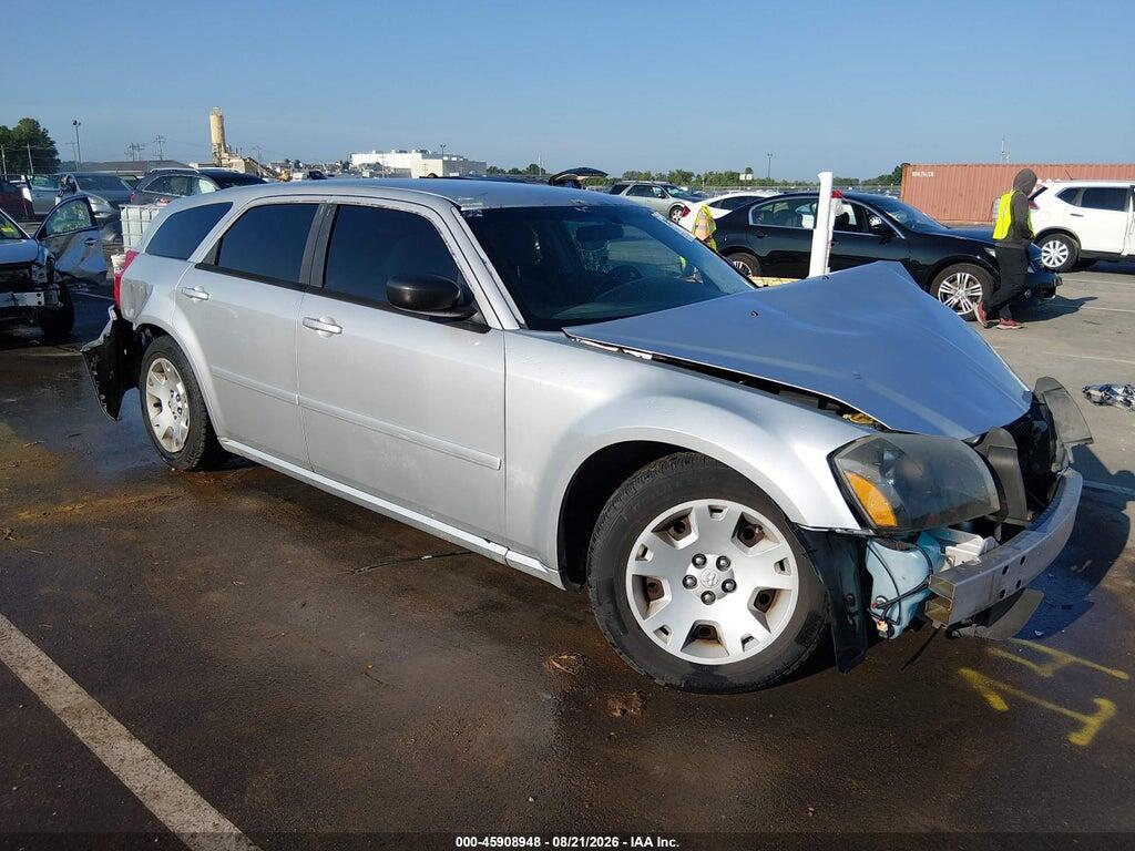 2D4FV48T35H514299 2005 DODGE MAGNUM photo no. 1