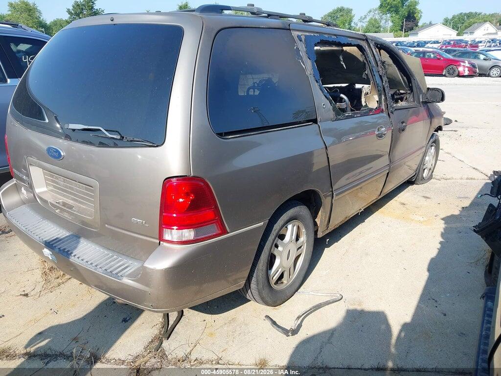 2FMZA52225BA84307 2005 FORD FREESTAR photo no. 4
