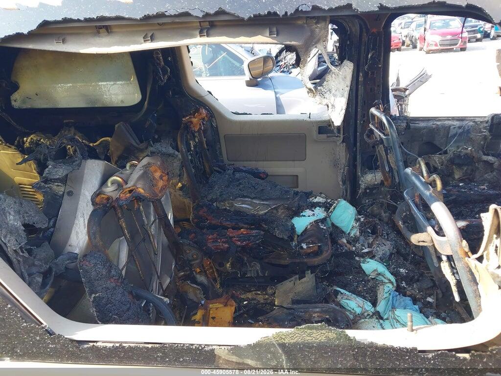 2FMZA52225BA84307 2005 FORD FREESTAR photo no. 8