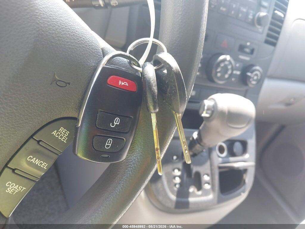 KNDMB233586236701 2008 KIA SEDONA photo no. 11