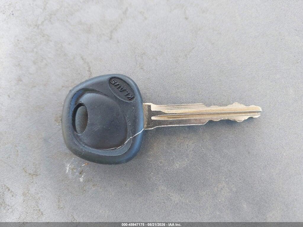 KNAFG525587202604 2008 KIA RONDO photo no. 11