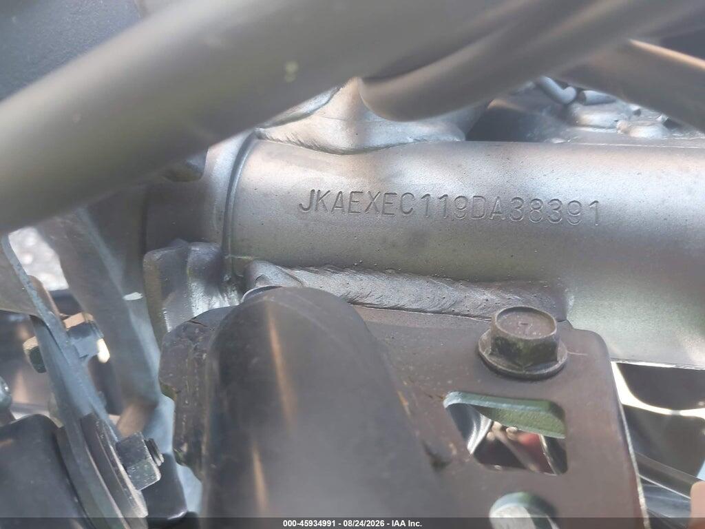 JKAEXEC119DA38391 2009 KAWASAKI EX650 photo no. 10