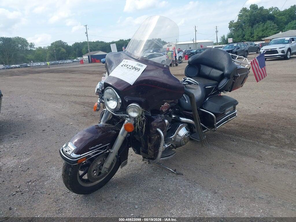 1HD1FCW155Y634724 2005 HARLEY-DAVIDSON FLHTCUI photo no. 2