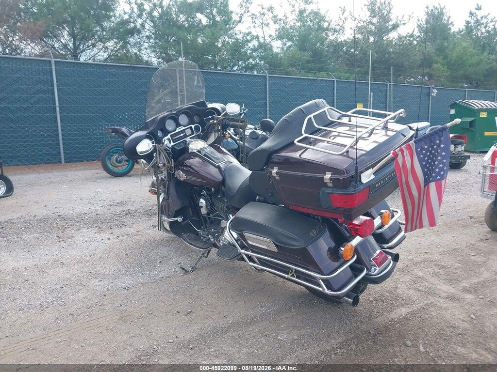 1HD1FCW155Y634724 2005 HARLEY-DAVIDSON FLHTCUI photo no. 3