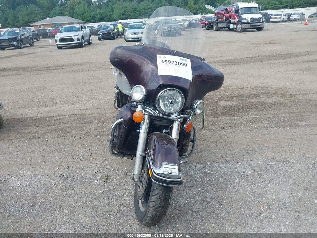 1HD1FCW155Y634724 2005 HARLEY-DAVIDSON FLHTCUI photo no. 5