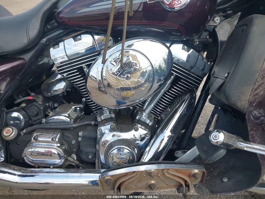 1HD1FCW155Y634724 2005 HARLEY-DAVIDSON FLHTCUI photo no. 8