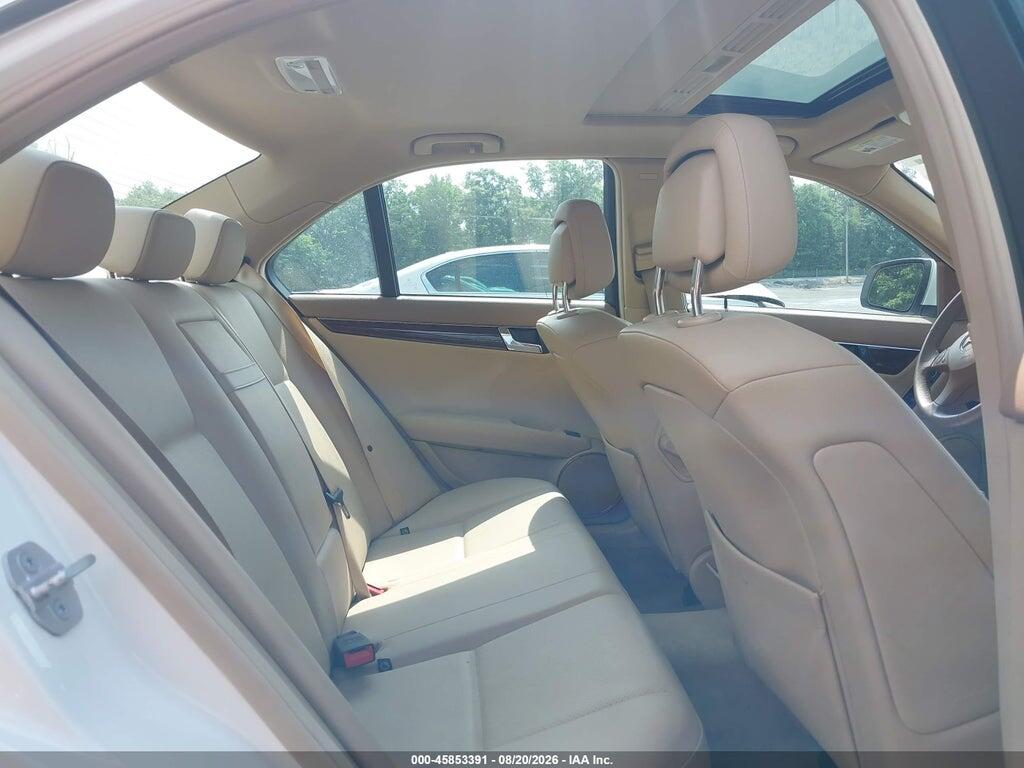 WDDGF81X08F146808 2008 MERCEDES-BENZ C 300 photo no. 8