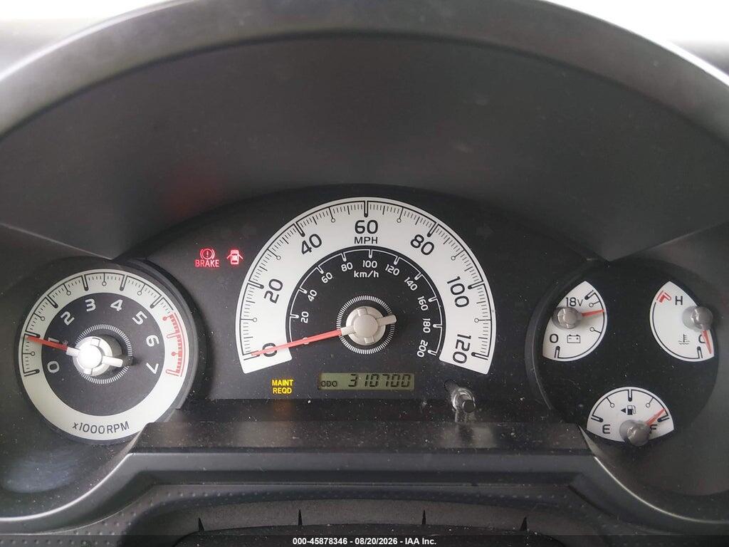 JTEBU11F070073929 2007 TOYOTA FJ CRUISER photo no. 7