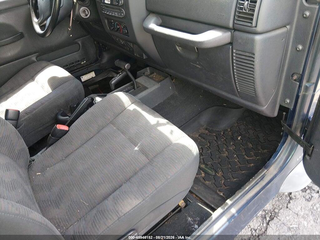 1J4FA29S05P312268 2005 JEEP WRANGLER photo no. 5