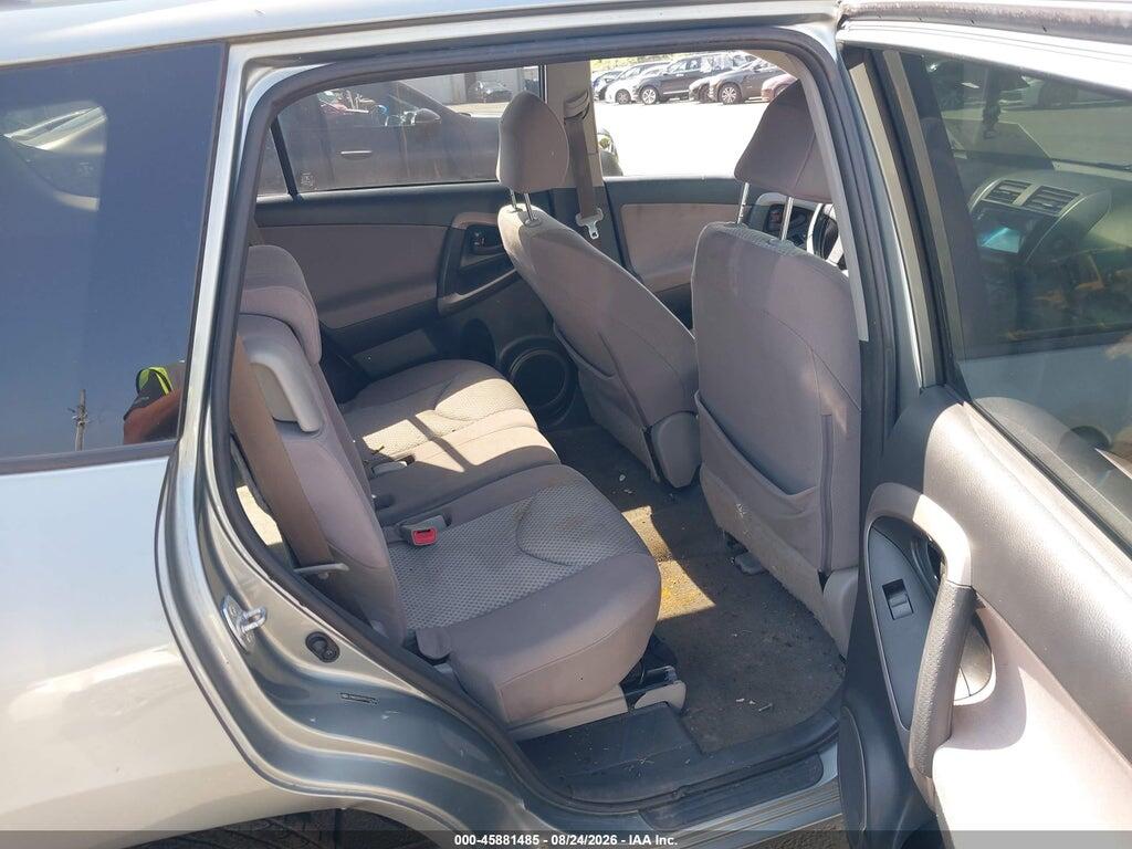 JTMBD33V375102704 2007 TOYOTA RAV4 photo no. 8
