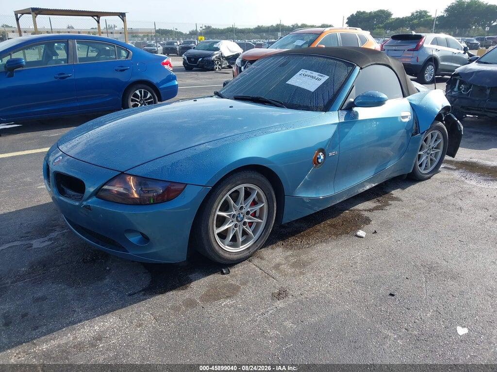 4USBT53473LU04275 2003 BMW Z4 photo no. 2