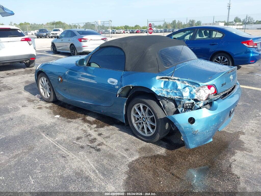 4USBT53473LU04275 2003 BMW Z4 photo no. 3