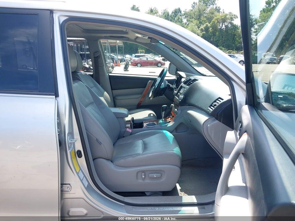 JTEES42A282083553 2008 TOYOTA HIGHLANDER photo no. 5