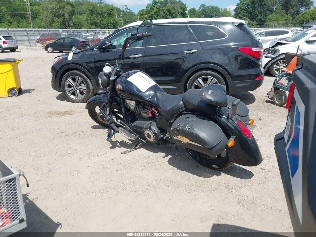 5VPPB26D783001799 2008 VICTORY MOTORCYCLES KINGPIN photo no. 3