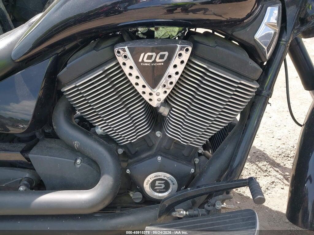 5VPPB26D783001799 2008 VICTORY MOTORCYCLES KINGPIN photo no. 8