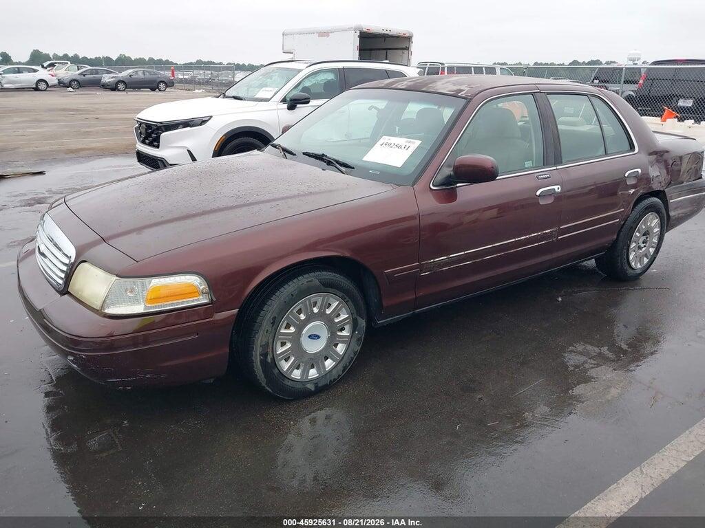 2FAFP73W63X156697 2003 FORD CROWN VICTORIA photo no. 2