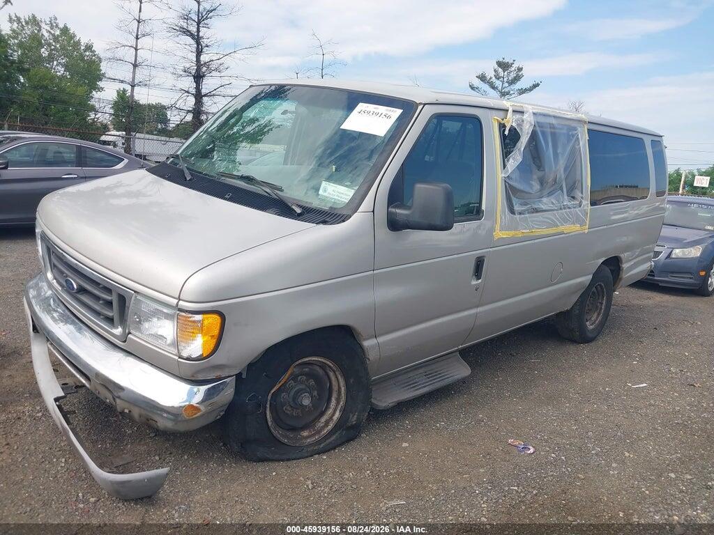 1FBSS31S63HB66750 2003 FORD E-350 SUPER DUTY photo no. 2