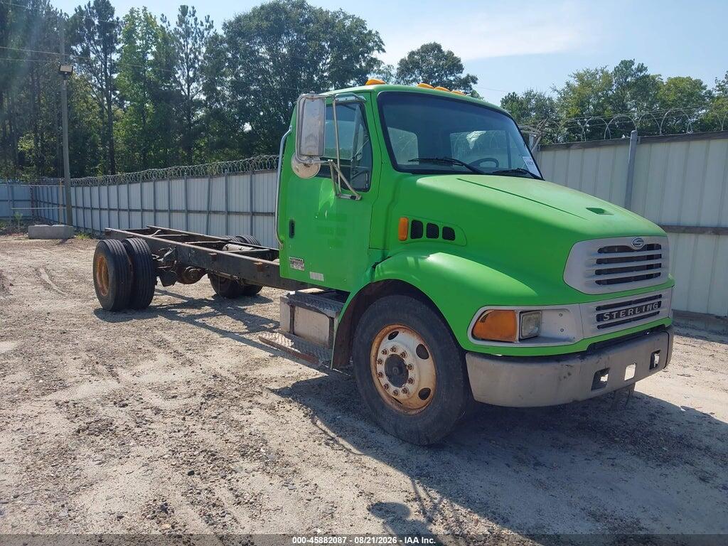 2FZACFDC65AV10886 2005 STERLING TRUCK ACTERRA photo no. 2