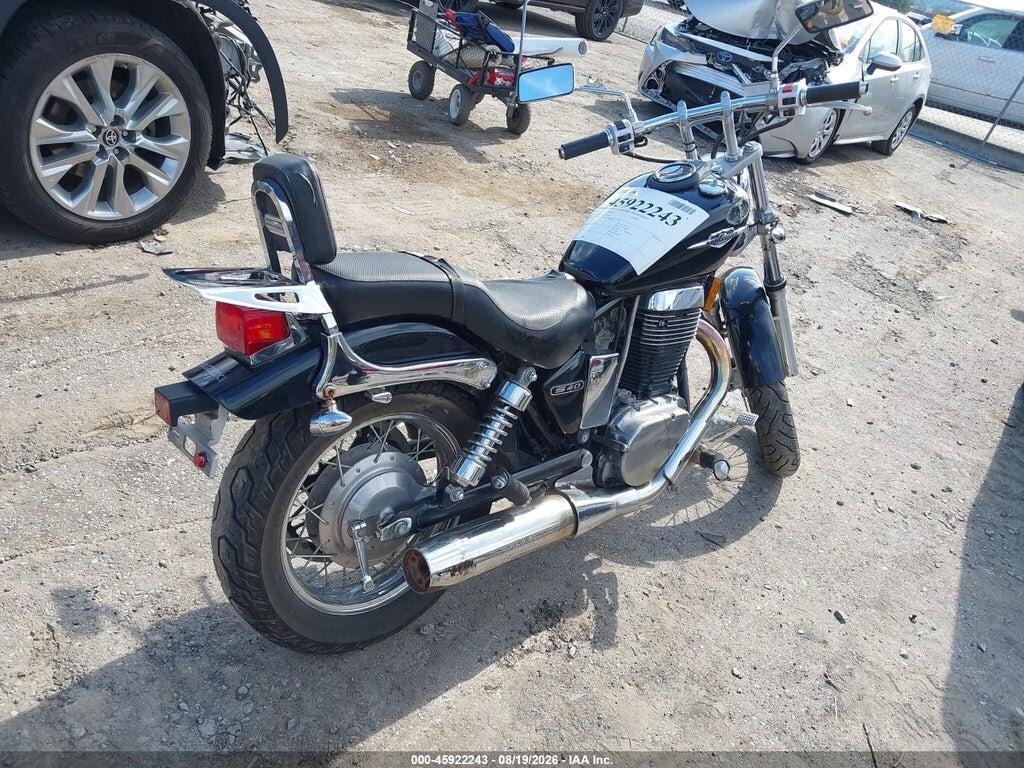 JS1NP41A352103631 2005 SUZUKI LS650 photo no. 4