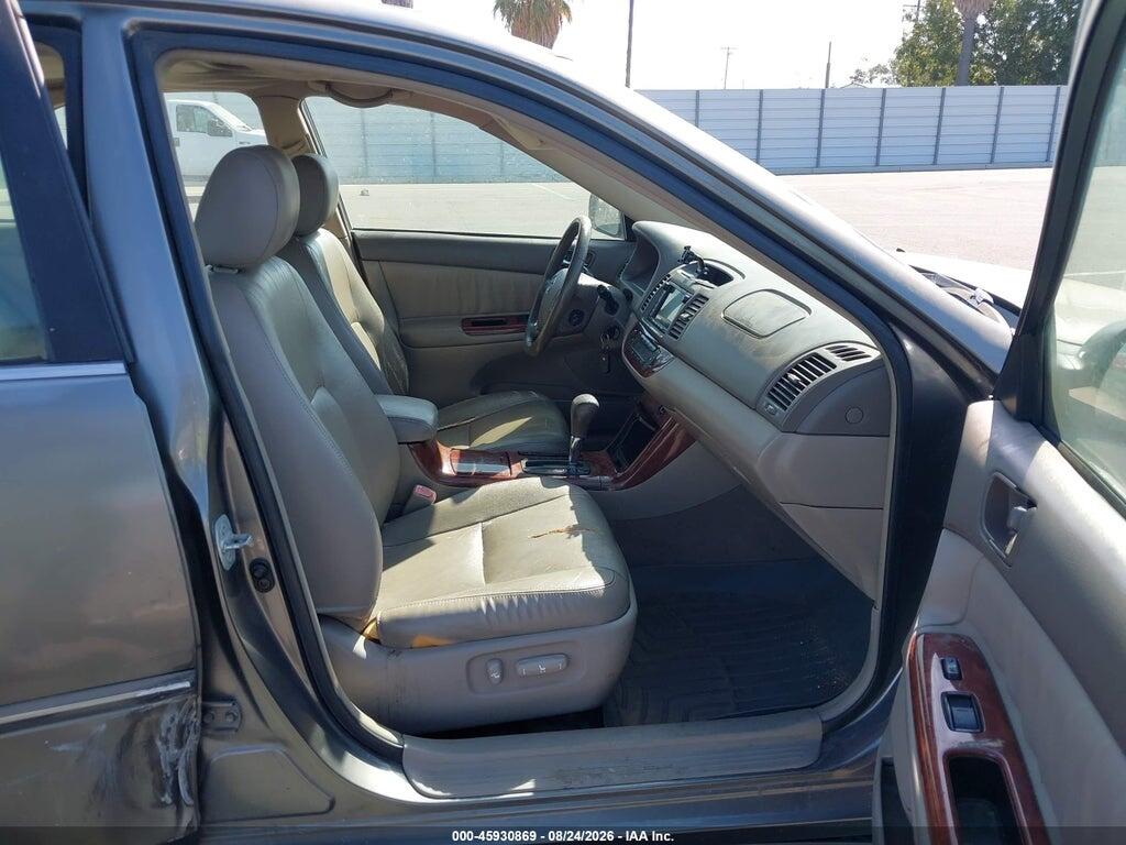 4T1BF32K35U593839 2005 TOYOTA CAMRY photo no. 5