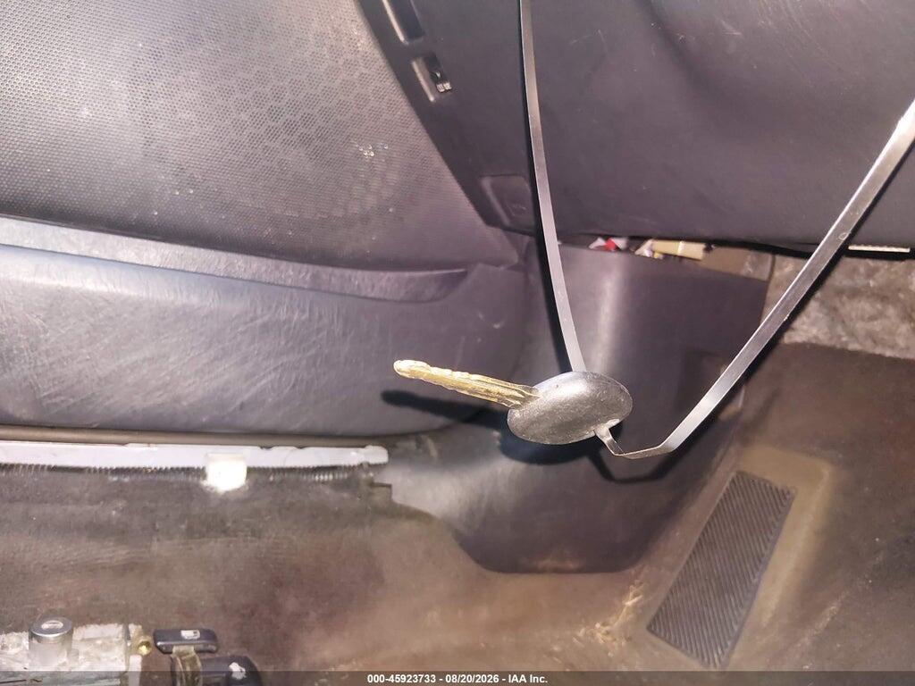 4T1FA38P35U061316 2005 TOYOTA CAMRY SOLARA photo no. 11