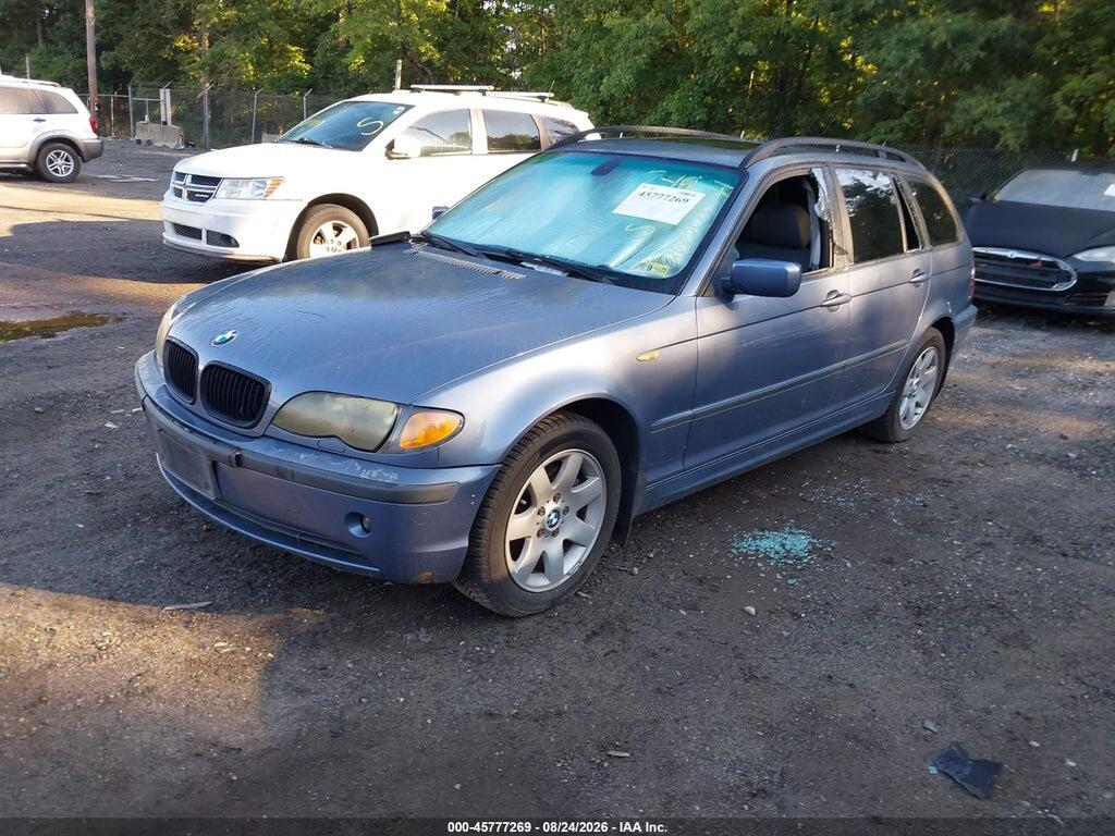 WBAEP33484PF03676 2004 BMW 325XIT photo no. 2