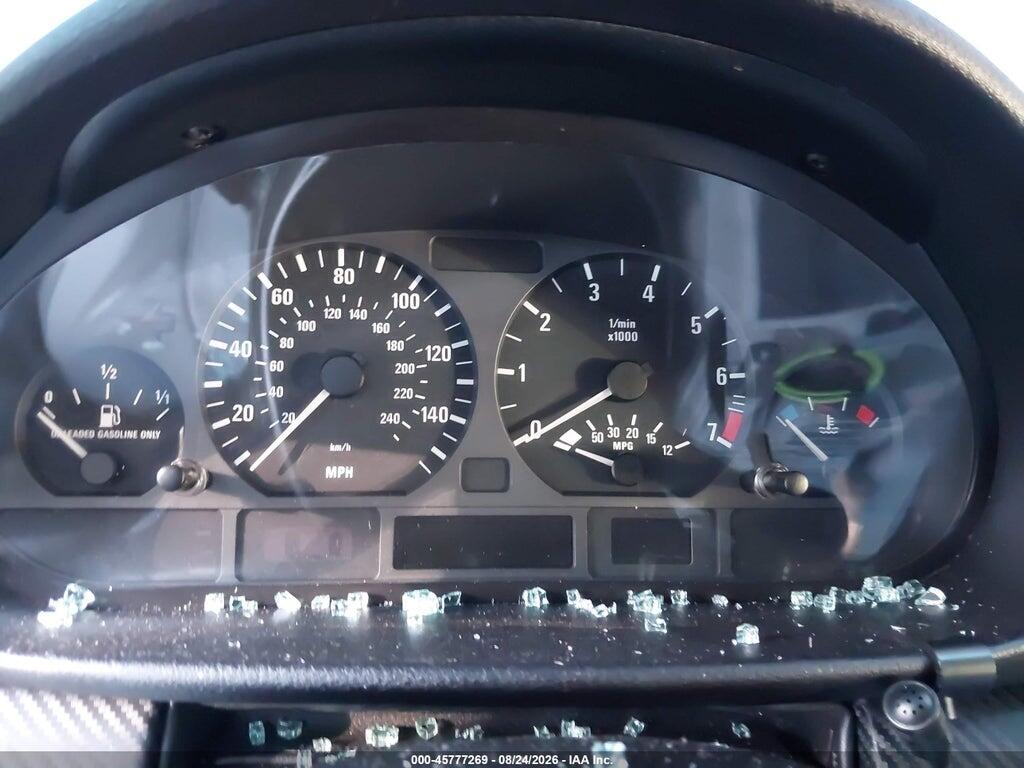 WBAEP33484PF03676 2004 BMW 325XIT photo no. 7