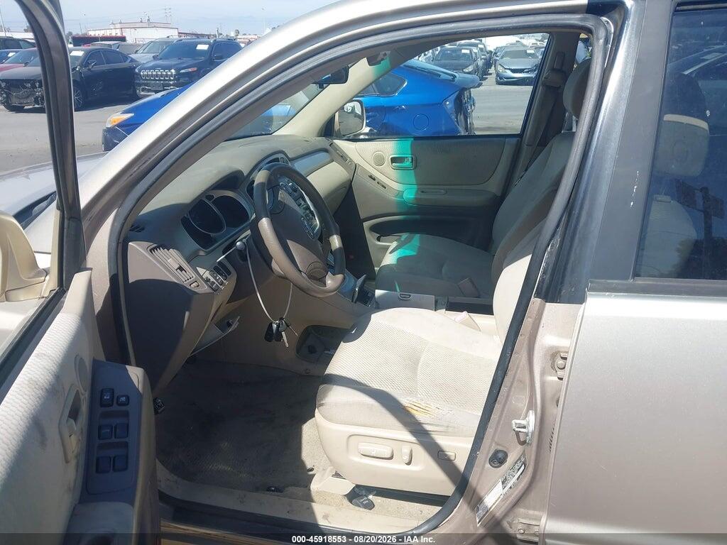 JTEDP21A250052619 2005 TOYOTA HIGHLANDER photo no. 5