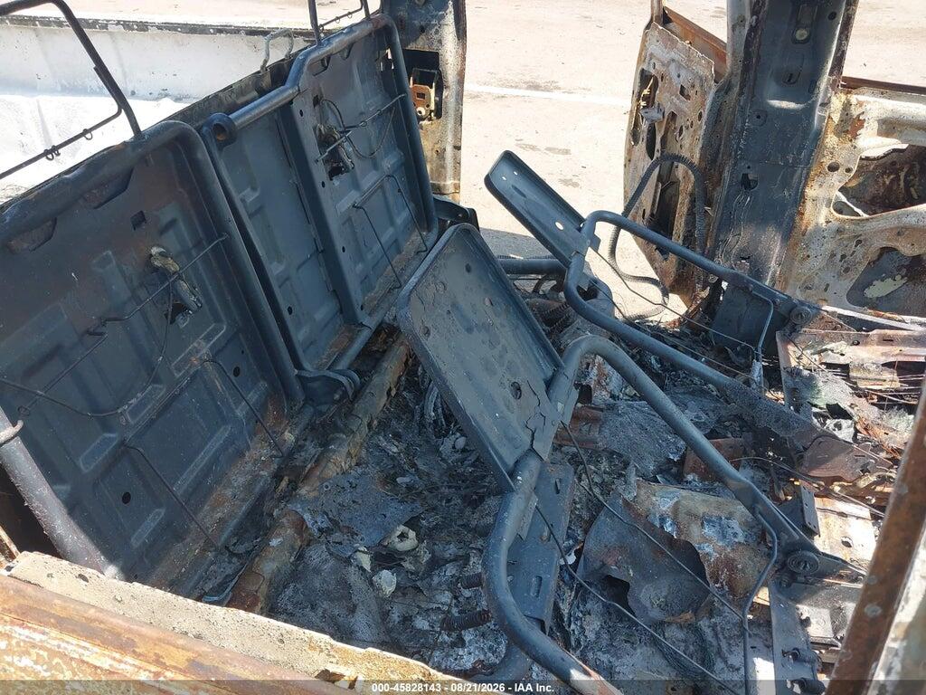 1GCDT136148214596 2004 CHEVROLET COLORADO photo no. 8