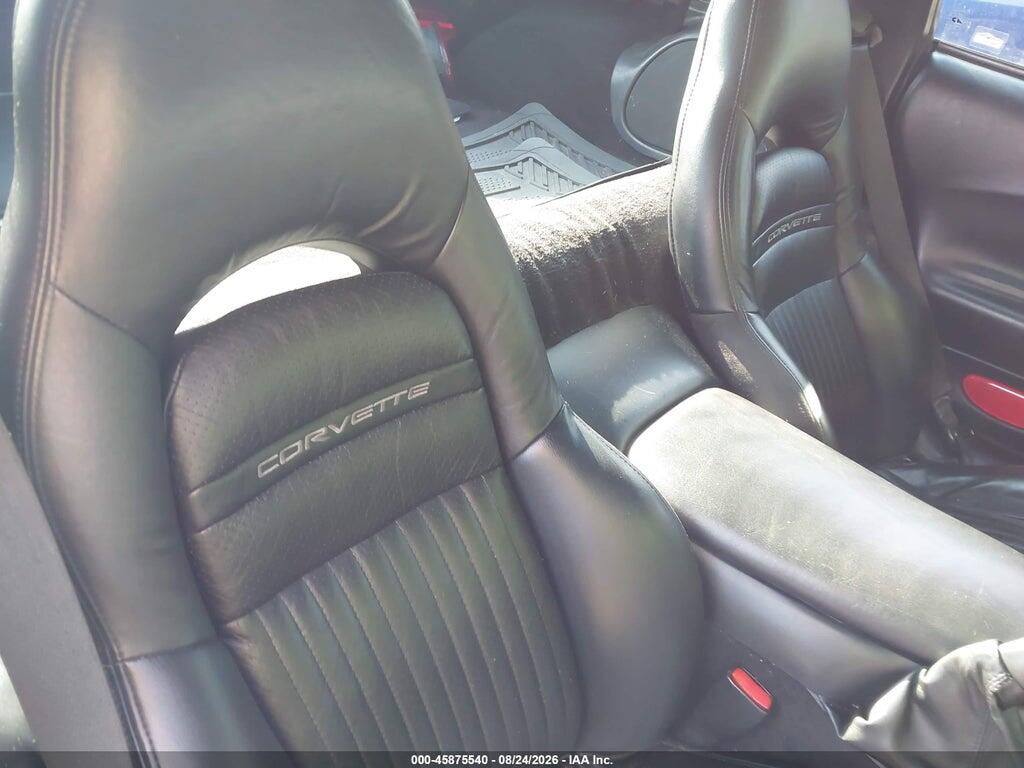 1G1YY22G845106232 2004 CHEVROLET CORVETTE photo no. 8