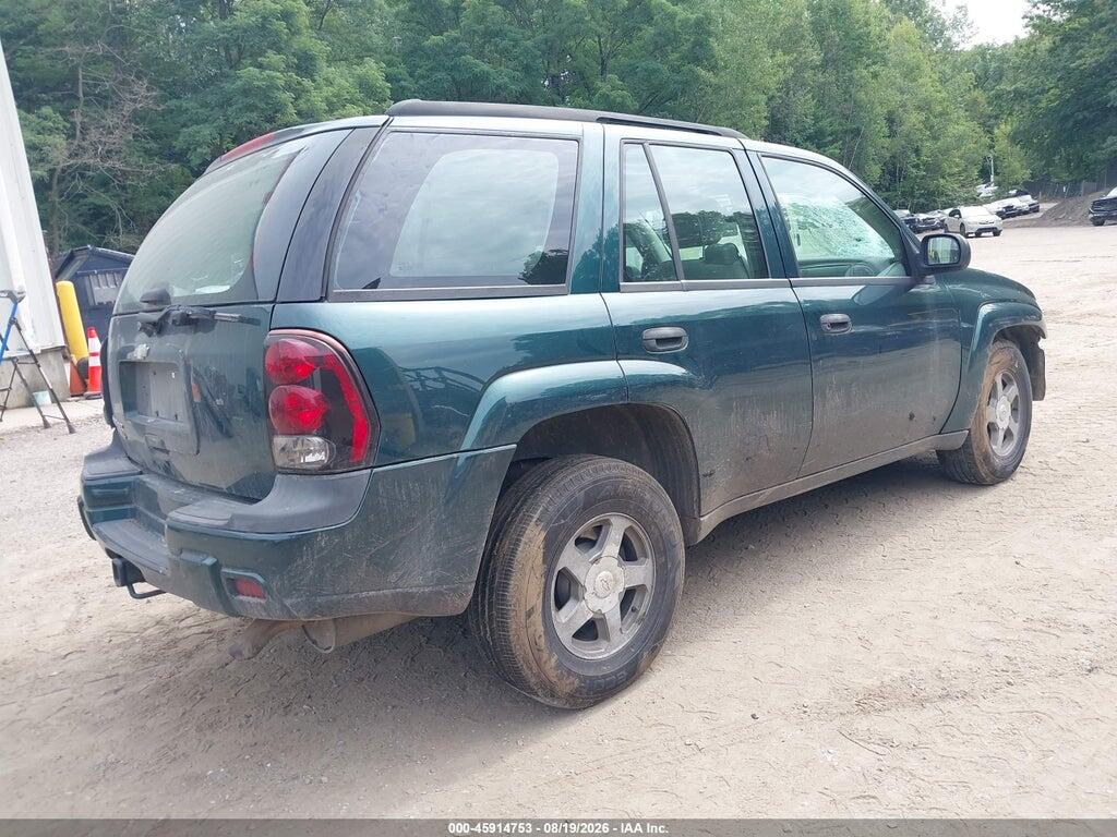 1GNDT13S462109206 2006 CHEVROLET TRAILBLAZER photo no. 4