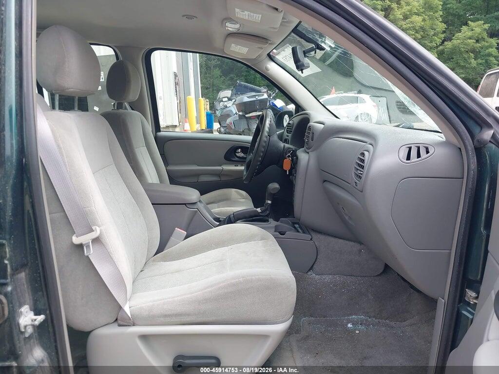 1GNDT13S462109206 2006 CHEVROLET TRAILBLAZER photo no. 5