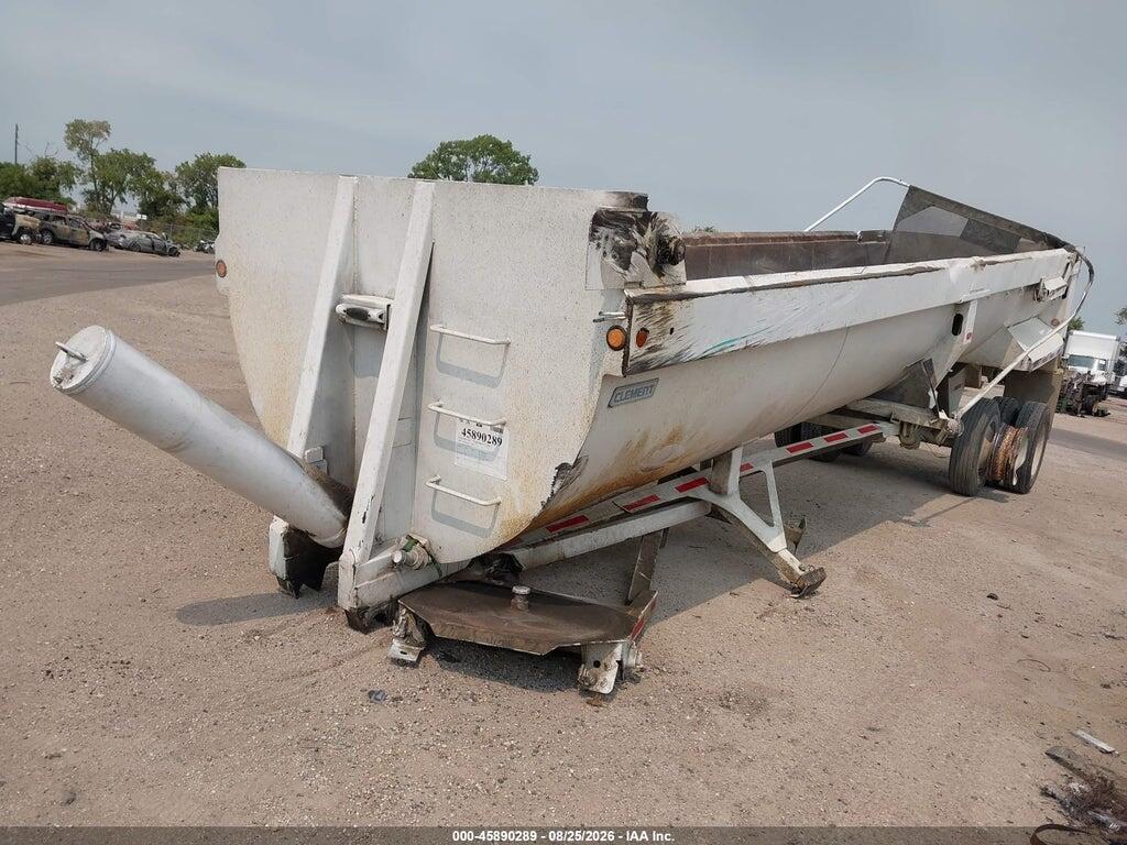 5C2BB32B96M005218 2006 CLEMENT INDUSTRIES UNKNOWN photo no. 2