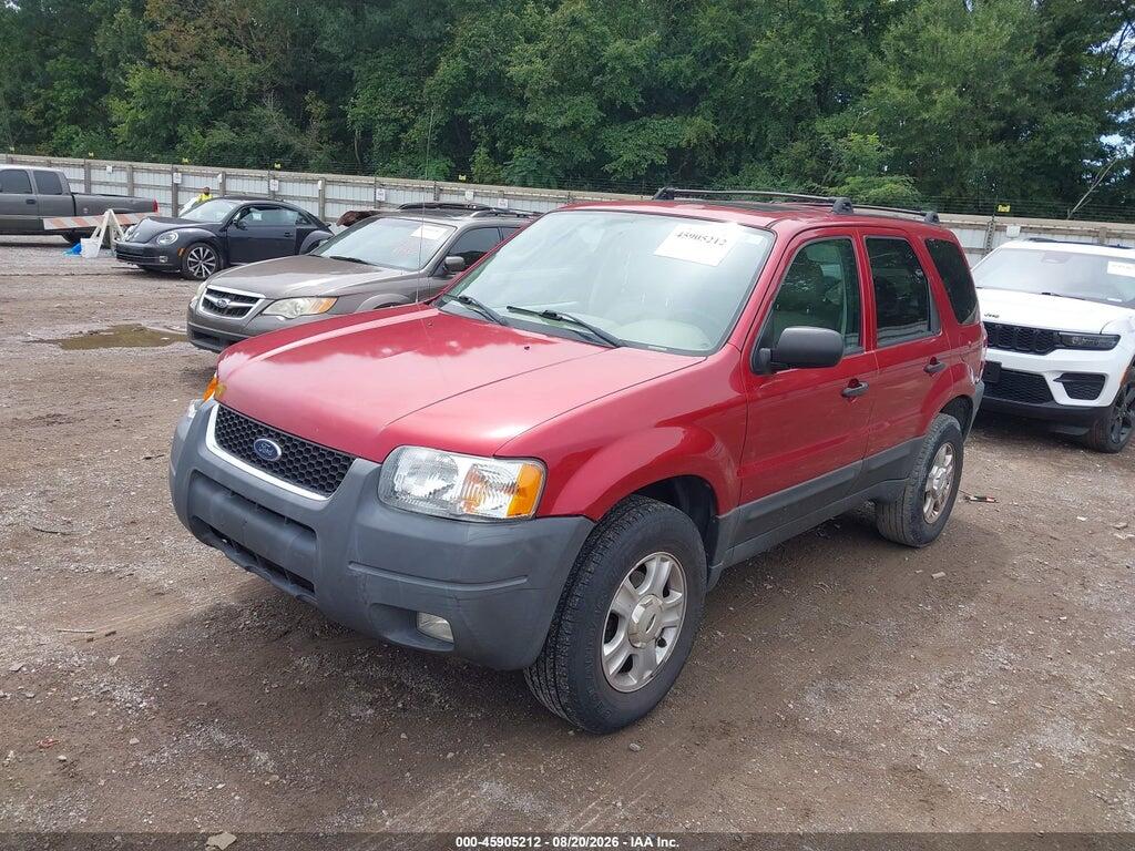 1FMCU03124DA24283 2004 FORD ESCAPE photo no. 2