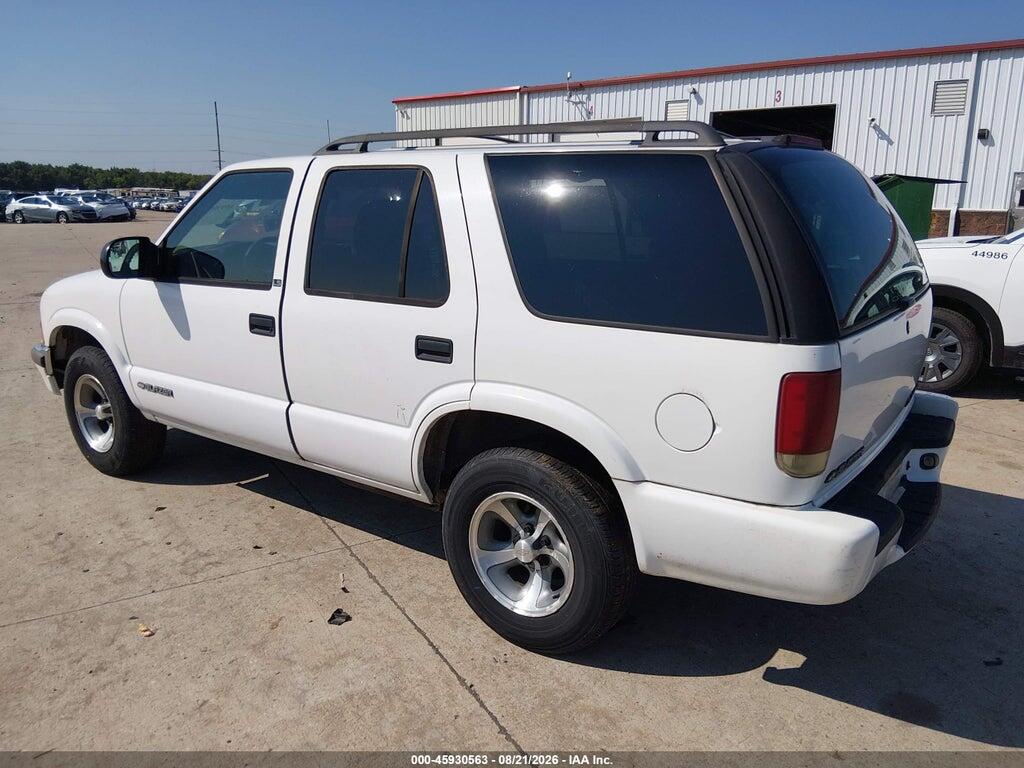1GNCS13W0Y2379571 2000 CHEVROLET BLAZER photo no. 3