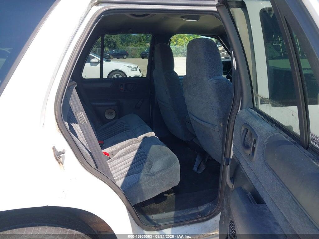 1GNCS13W0Y2379571 2000 CHEVROLET BLAZER photo no. 8
