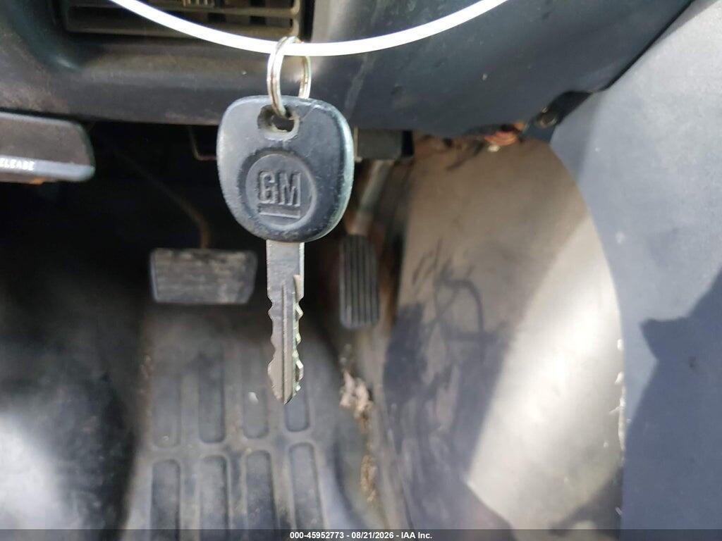 1GCFG25R7Y1212716 2000 CHEVROLET EXPRESS photo no. 11