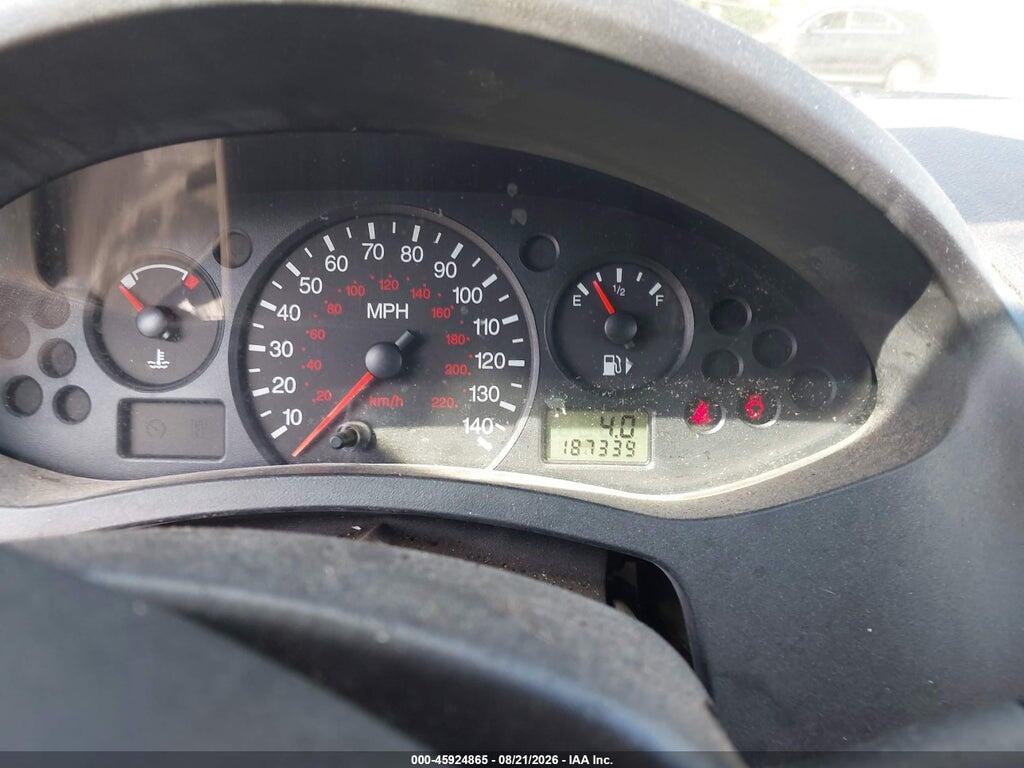1FAFP36N06W167660 2006 FORD FOCUS photo no. 7