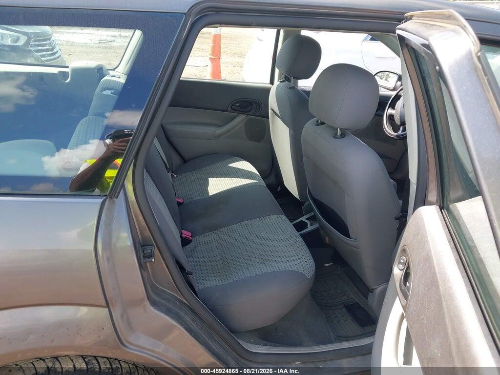 1FAFP36N06W167660 2006 FORD FOCUS photo no. 8