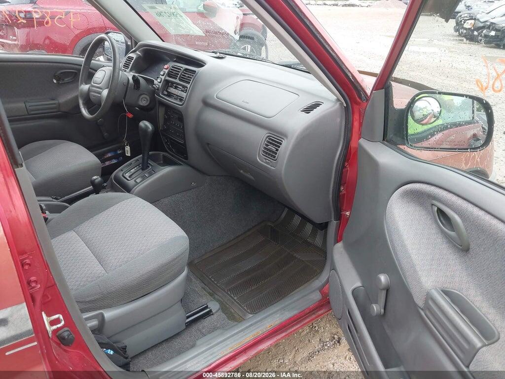2CNBJ13C8Y6952227 2000 CHEVROLET TRACKER photo no. 5