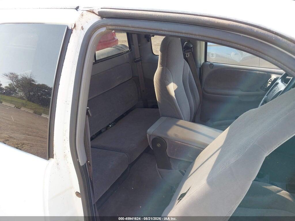 1B7GL22N3YS677845 2000 DODGE DAKOTA photo no. 8