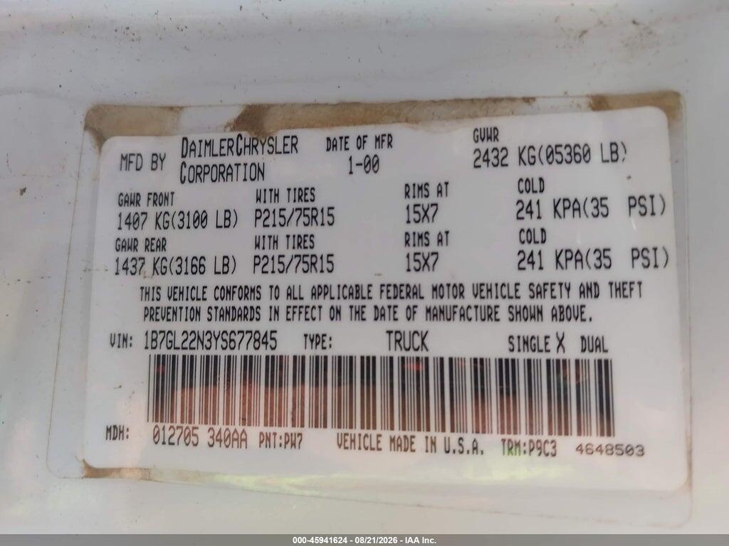 1B7GL22N3YS677845 2000 DODGE DAKOTA photo no. 9