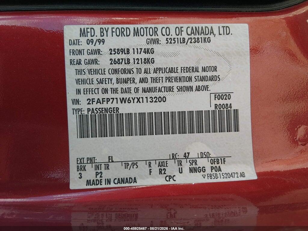 2FAFP71W6YX113200 2000 FORD CROWN VICTORIA photo no. 9