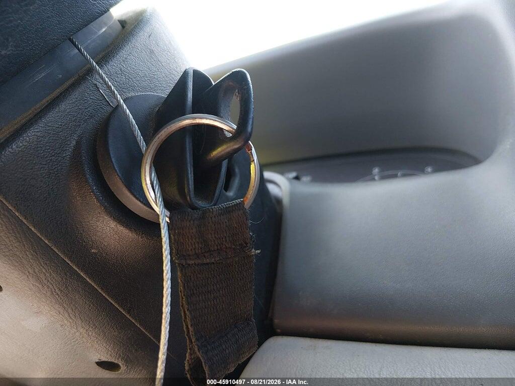 1FTSF30F2YEC50965 2000 FORD F-350 photo no. 11