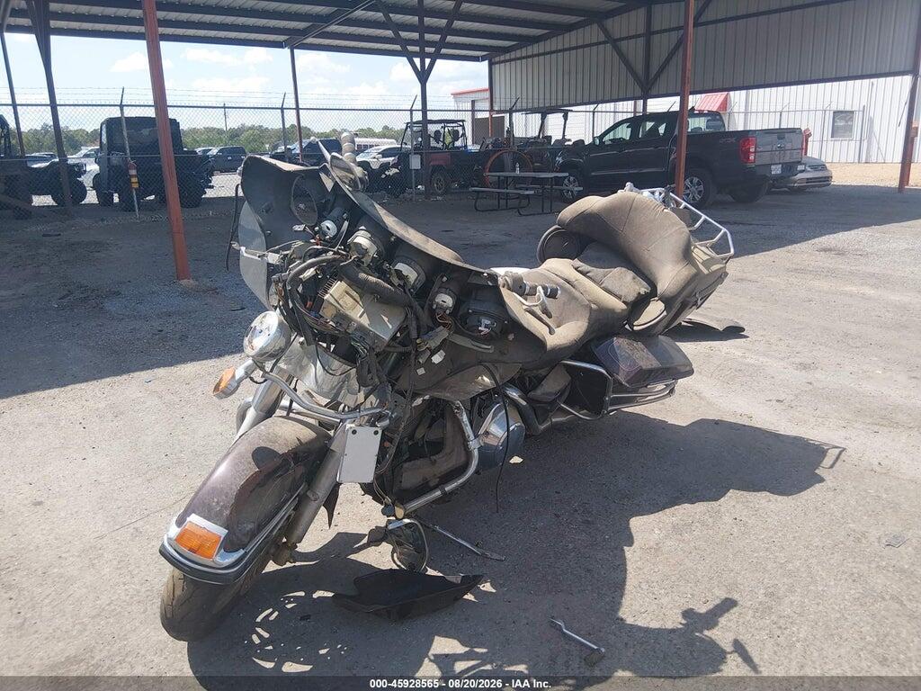 2006 HARLEY-DAVIDSON FLHTCUI 1HD1FCW136Y704352