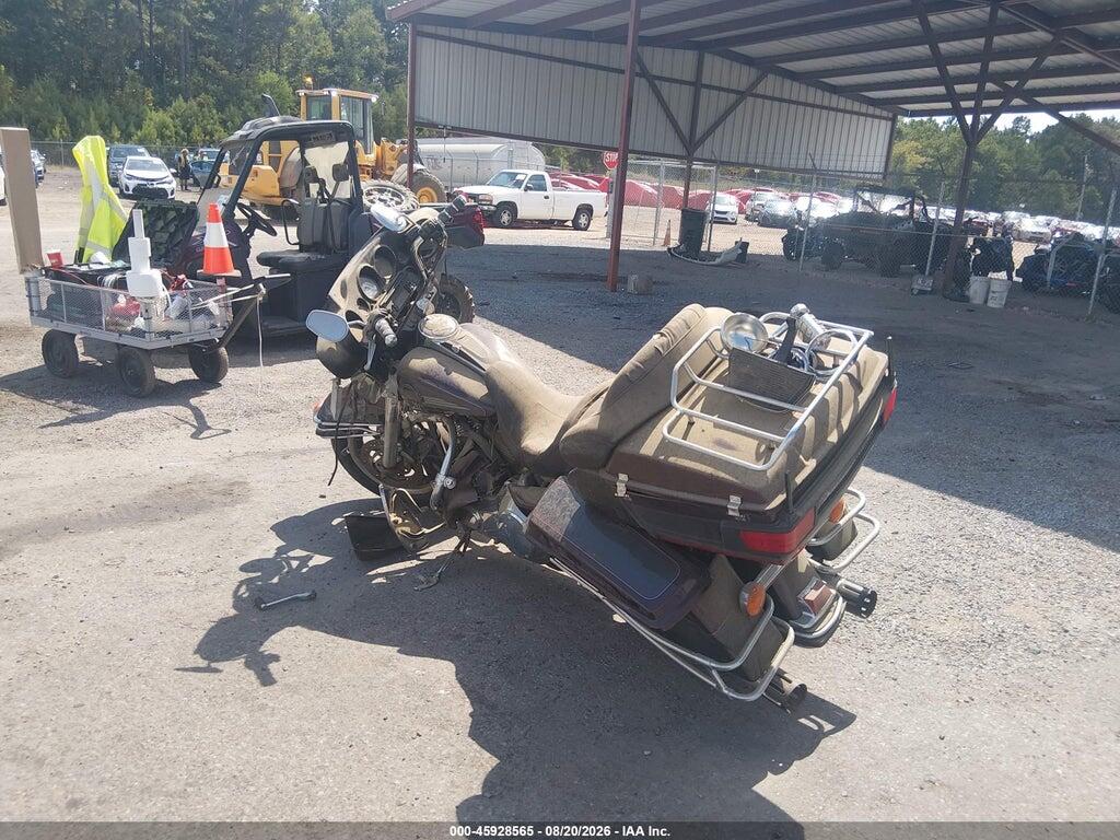 1HD1FCW136Y704352 2006 HARLEY-DAVIDSON FLHTCUI photo no. 4