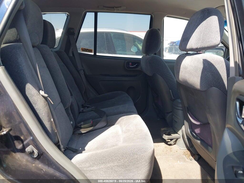 KM8SC13D44U759409 2004 HYUNDAI SANTA FE photo no. 8