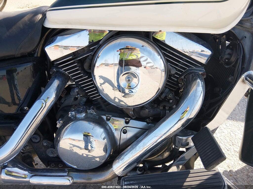JKBVNAE124A115610 2004 KAWASAKI VN1500 photo no. 8